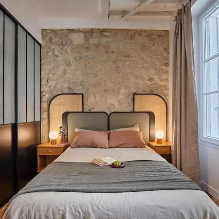 Coru - 3 A Halles 巴黎