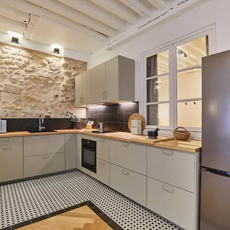 Coru - 3 A Halles 巴黎